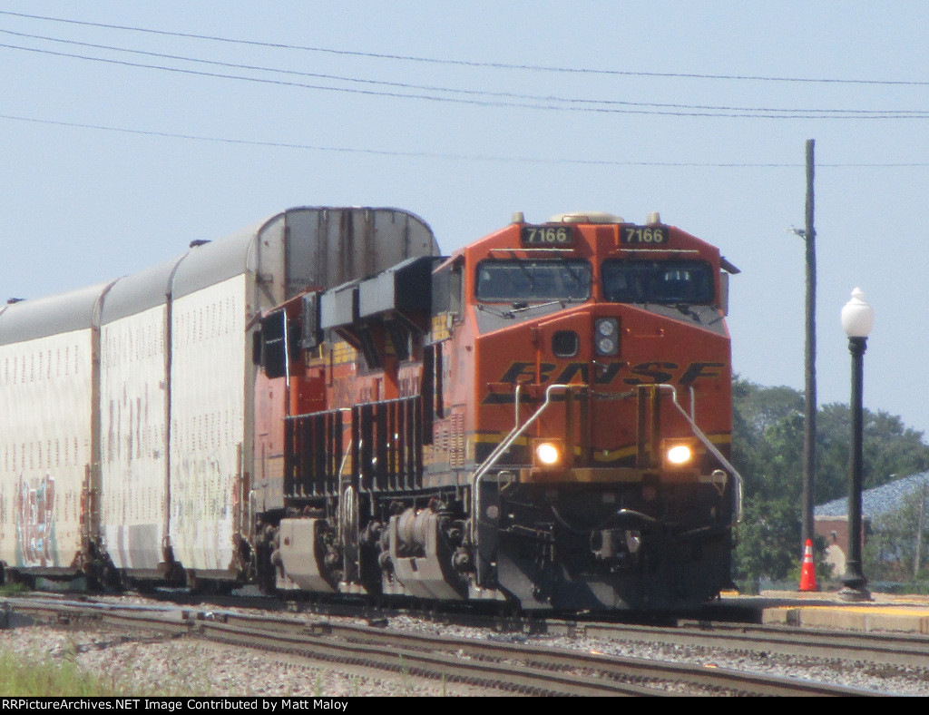 BNSF 7166